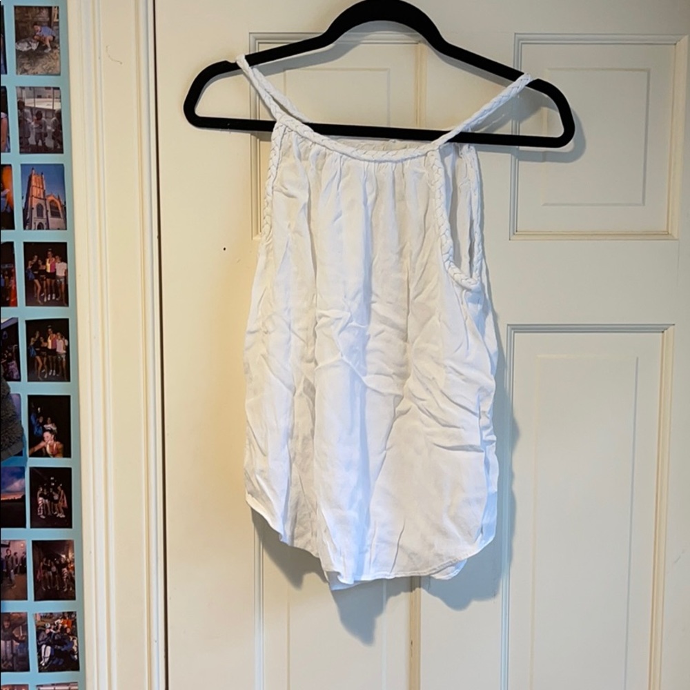 Gap white flowy top!